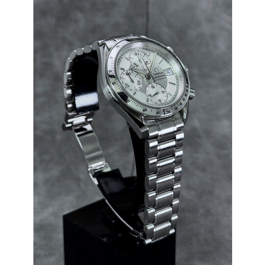 39mm • 1998 Omega Speedmaster Date Silver Dial Chronograph ref.175.0083